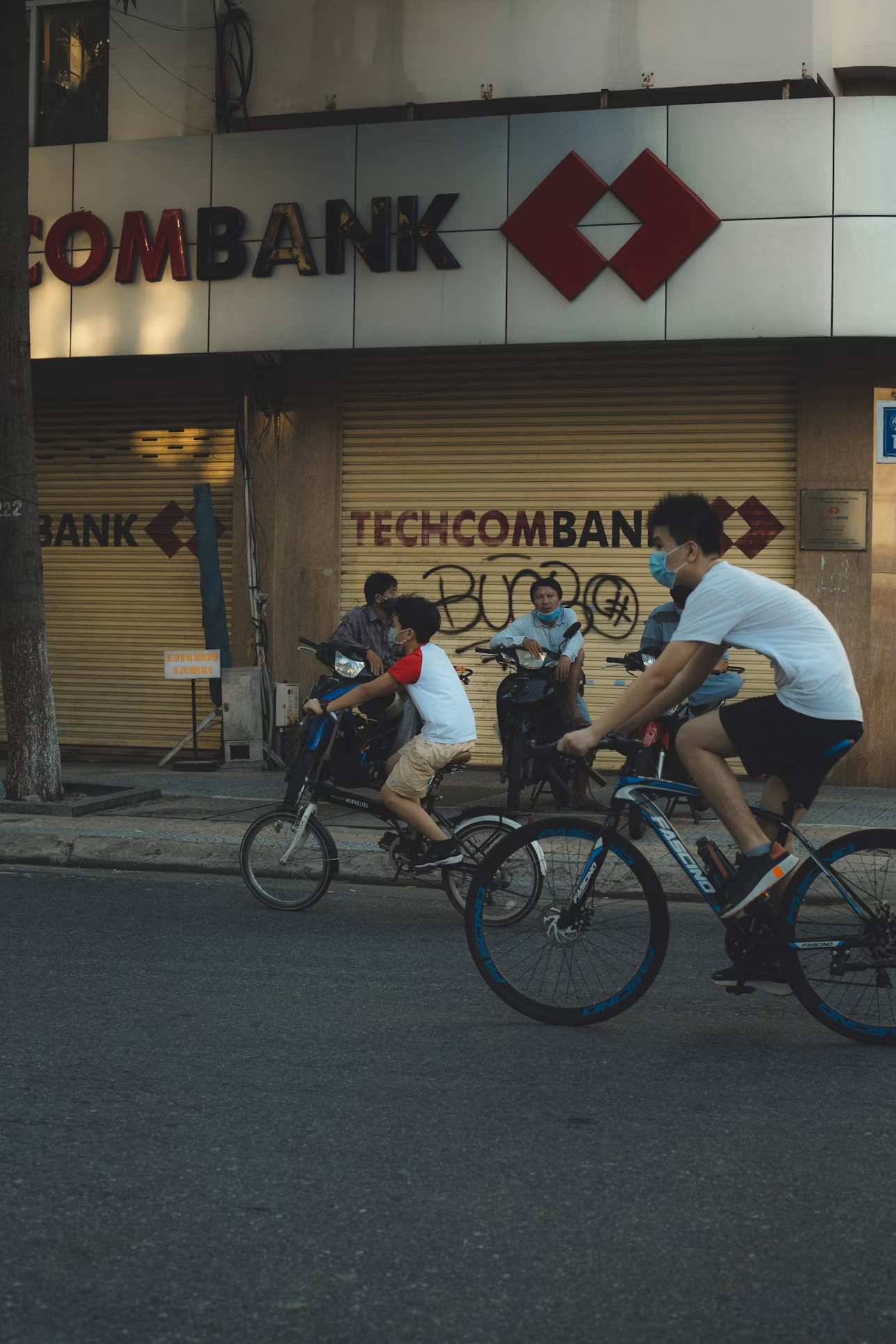 Photo by Leon Thang @ Unsplash